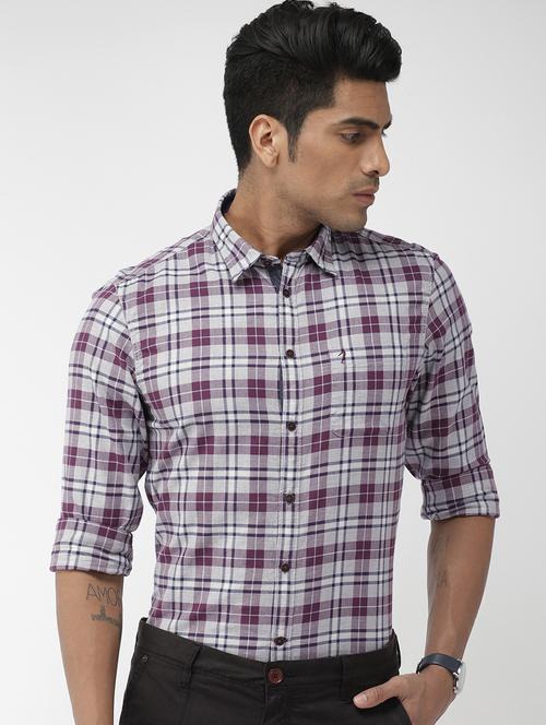 grey checkered casual shirt - 17716777 - Very Small Image - 1