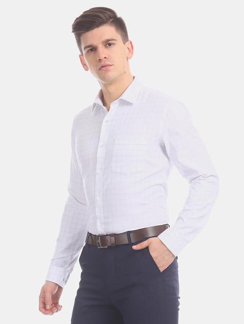 white checkered formal shirt - 17727918 - Very Small Image - 1