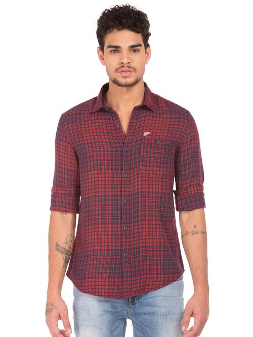 red checkered casual shirt - 17728094 - Very Small Image - 1