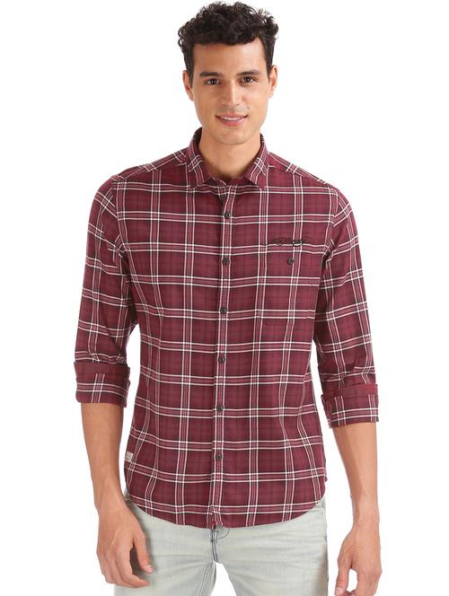 red checkered casual shirt - 17728114 - Very Small Image - 1