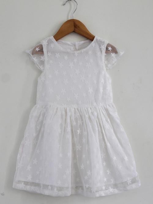 white solid frock - 17738236 - Very Small Image - 1