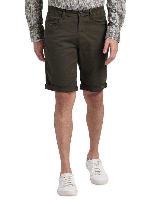 olive green solid bermuda shorts - 17739071 - Very Small Image - 1