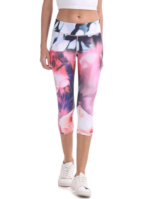high rise printed capri - 17740019 - Very Small Image - 1