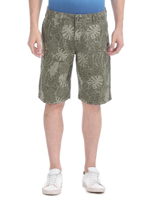 olive green printed bermuda shorts - 17741489 - Very Small Image - 1