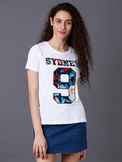 graphic print t-shirt - 17750057 - Very Small Image - 1