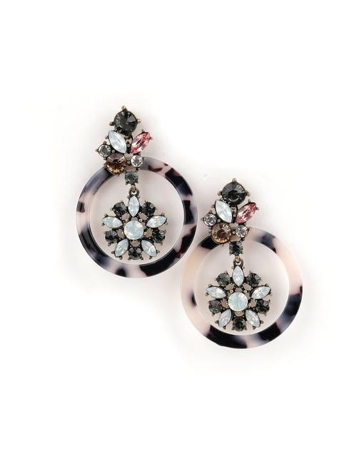 multi colored metal drop earrings - 17757270 - Very Small Image - 1