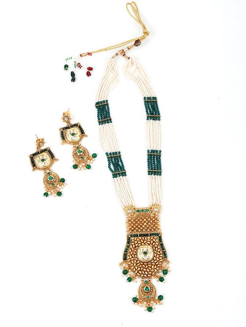 green metal long necklace - 17758149 - Very Small Image - 1