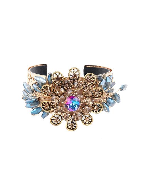 gold metal bangle bracelet - 17764020 - Very Small Image - 1