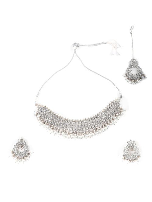 silver metal jewellery - 17764154 - Very Small Image - 1