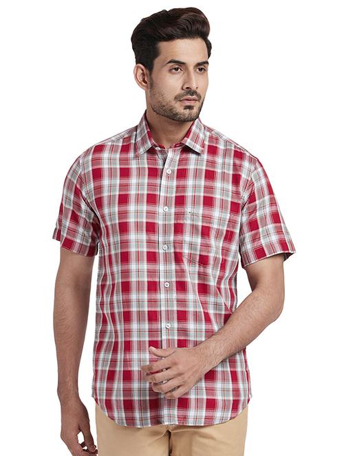 red checkered casual shirt - 17767198 - Very Small Image - 1