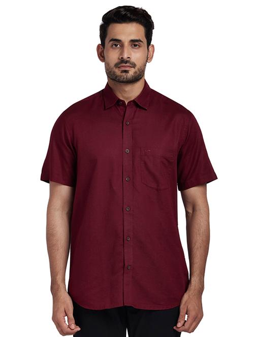 maroon solid casual shirt - 17767374 - Very Small Image - 1