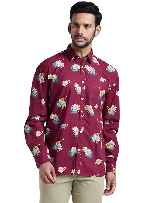 red floral casual shirt - 17767835 - Very Small Image - 1