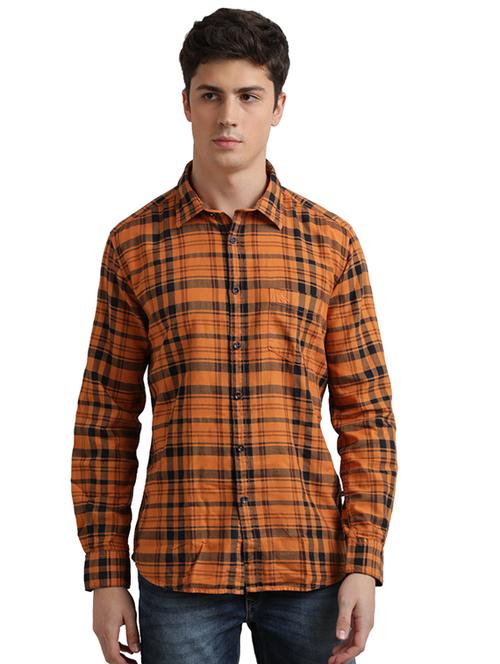 orange checkered casual shirt - 17767953 - Very Small Image - 1