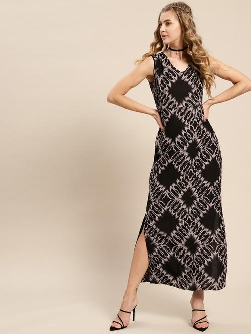 v-neck printed maxi dress - 17770081 - Very Small Image - 1