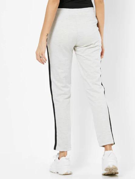 trousers (or "pants" in north american - 17775190 - Very Small Image - 1