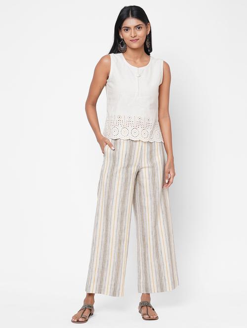 off-white straight kurti - 17790085 - Very Small Image - 1