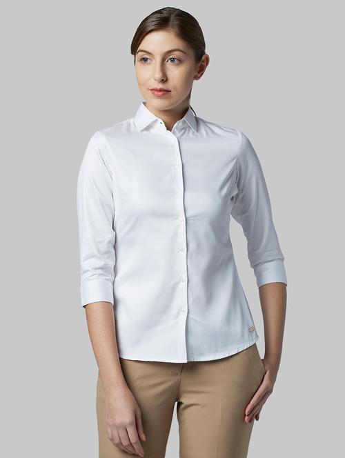 curved hem solid shirt - 17793185 - Very Small Image - 1