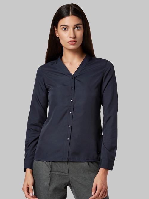 v-neck solid top - 17793330 - Very Small Image - 1