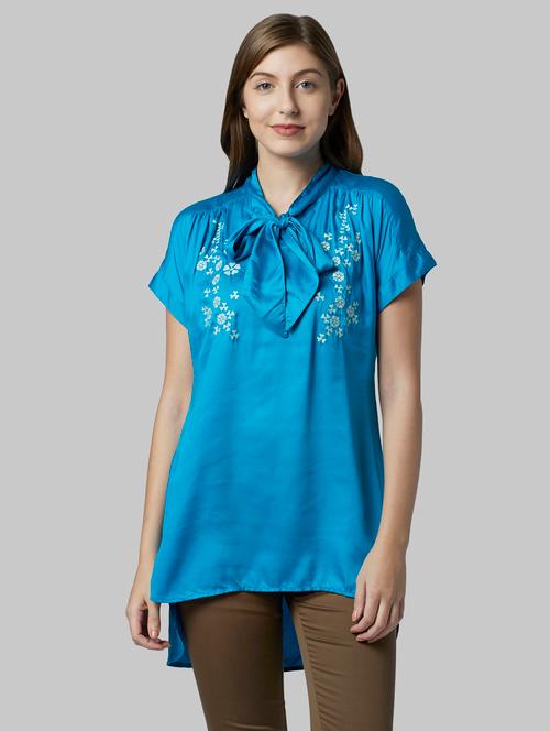 tie up neck printed top - 17793356 - Very Small Image - 1
