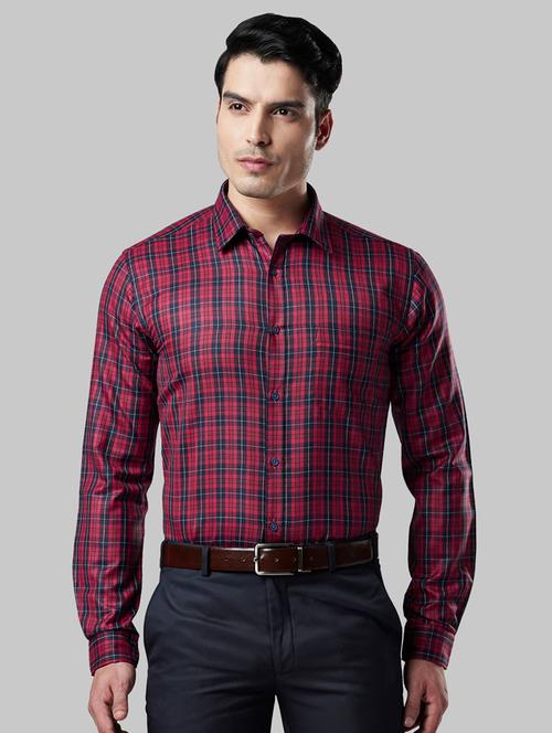 red checkered formal shirt - 17803925 - Very Small Image - 1