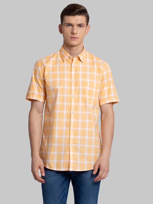 orange checkered casual shirt - 17803985 - Very Small Image - 1