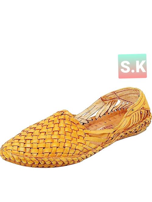 leather kolhapuri shoes - 17806077 - Very Small Image - 1