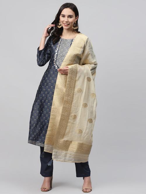printed suit set - 17806795 - Very Small Image - 1