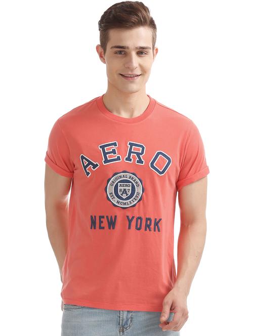 red chest print t-shirt - 17807788 - Very Small Image - 1