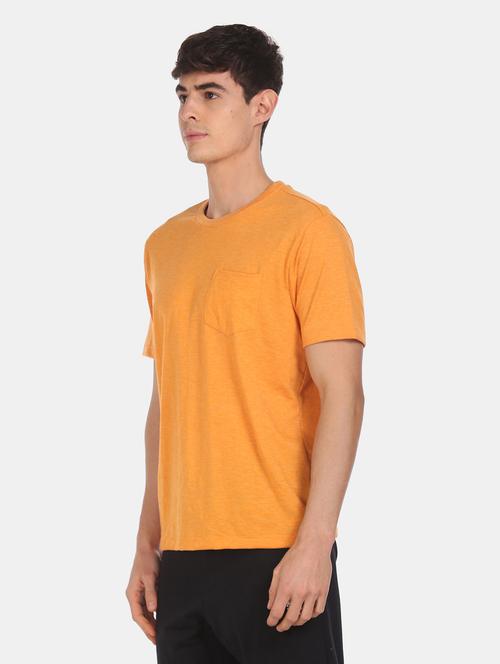 orange solid t-shirt - 17807826 - Very Small Image - 1