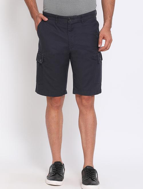navy blue solid bermuda shorts - 17809697 - Very Small Image - 1