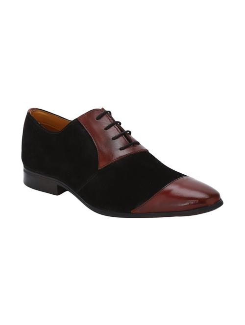 brown colored lace-up oxford - 17811326 - Very Small Image - 1