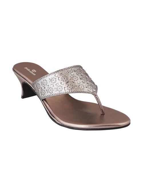 metallic synthetic toe separator sandals - 17822765 - Very Small Image - 1