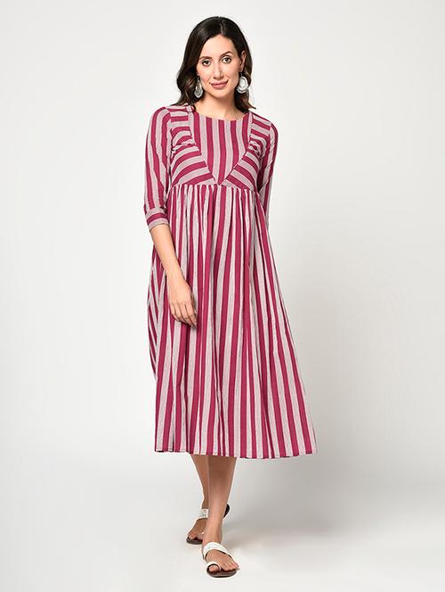 round neck striped flared dress - 17823363 - Very Small Image - 1