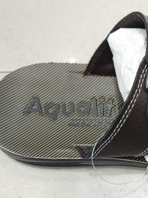 brown na flip flops - 17823810 - Very Small Image - 1