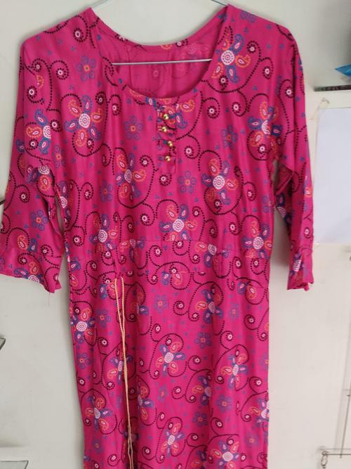 cooton ryon kurti pink color flower - 17825011 - Very Small Image - 1
