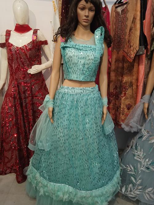 fully worked lengha - 17831944 - Very Small Image - 1