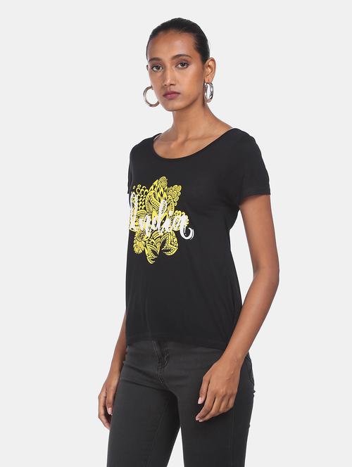 boat neck graphic tee - 17836708 - Very Small Image - 1