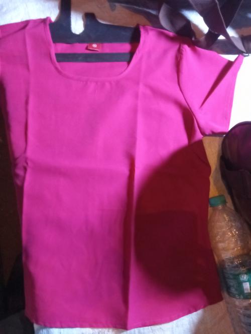 pink satin top - 17844497 - Very Small Image - 1