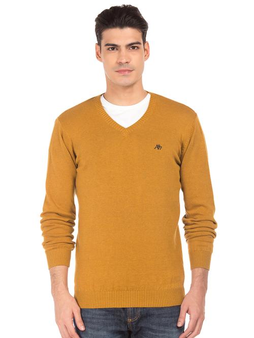 mustard solid pullover - 17849911 - Very Small Image - 1