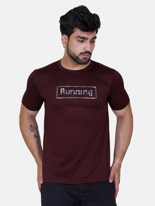 maroon chest printed t-shirt - 17855261 - Very Small Image - 1