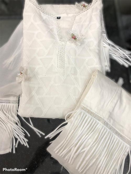 off white - 17857284 - Very Small Image - 1