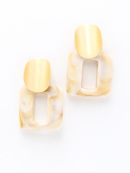 gold metal drop earring - 17862828 - Very Small Image - 1