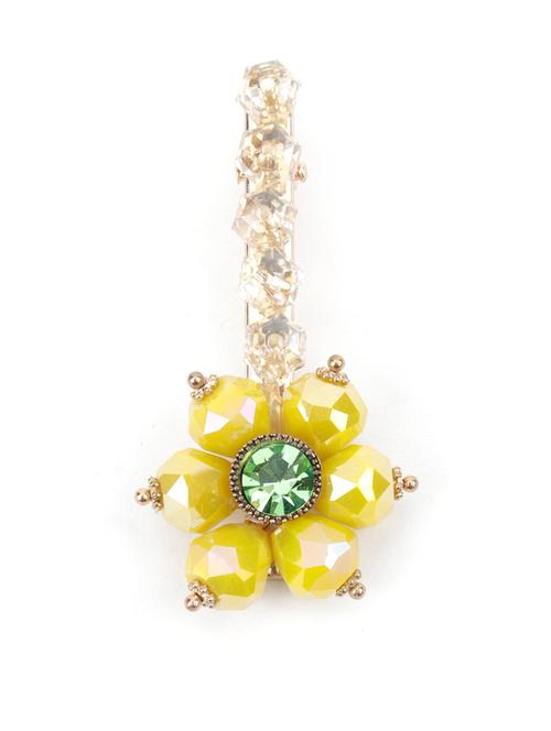 yellow metal clips hair accessory - 17863029 - Very Small Image - 1
