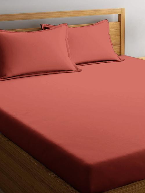 red cotton bedsheet - 17870392 - Very Small Image - 1