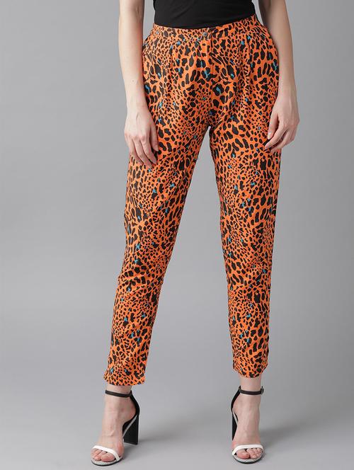 round neck animal print cigarette trousers - 17870862 - Very Small Image - 1