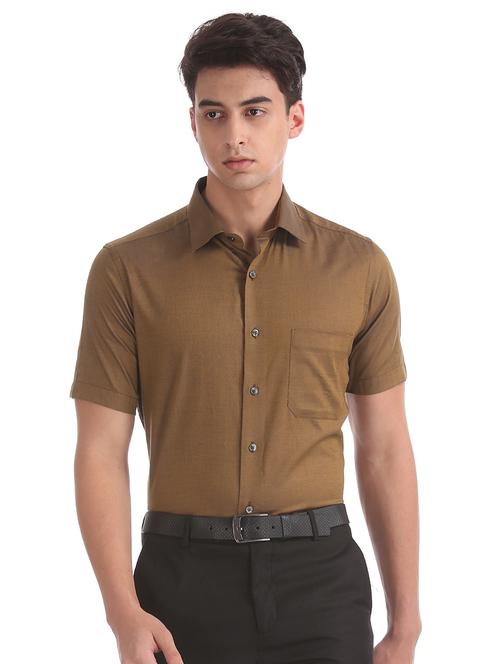 brown solid formal shirt - 17876073 - Very Small Image - 1