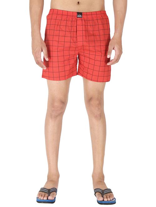 red checkered boxer - 17876983 - Very Small Image - 1