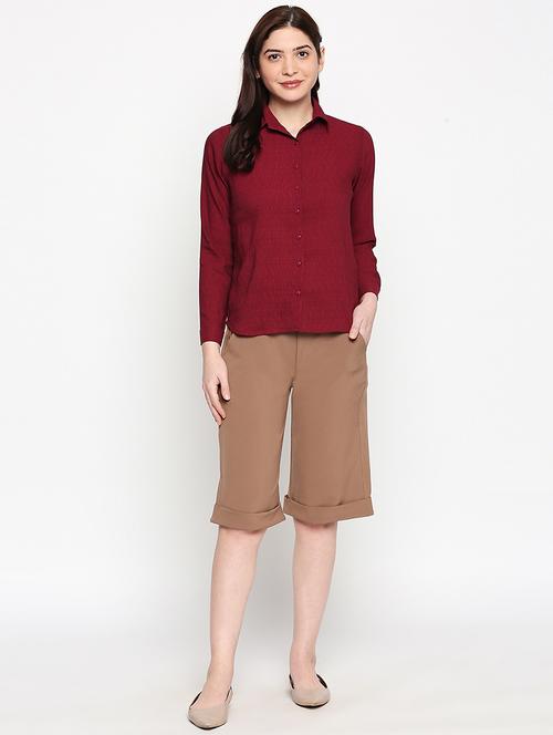 shirt collar solid top & capri set - 17889675 - Very Small Image - 1