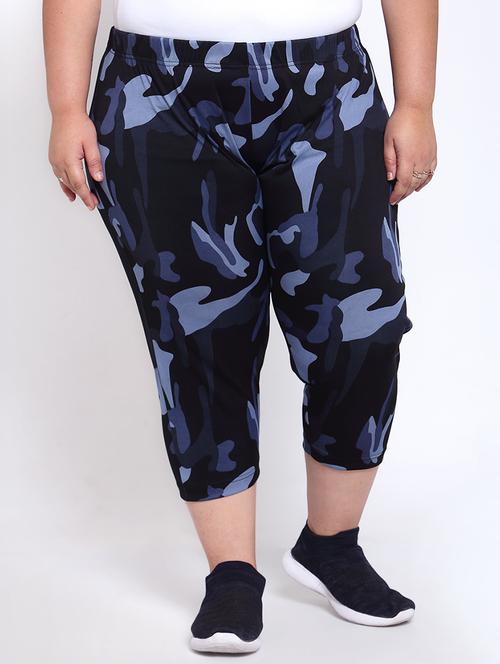 mid rise camouflaged capri - 17896728 - Very Small Image - 1