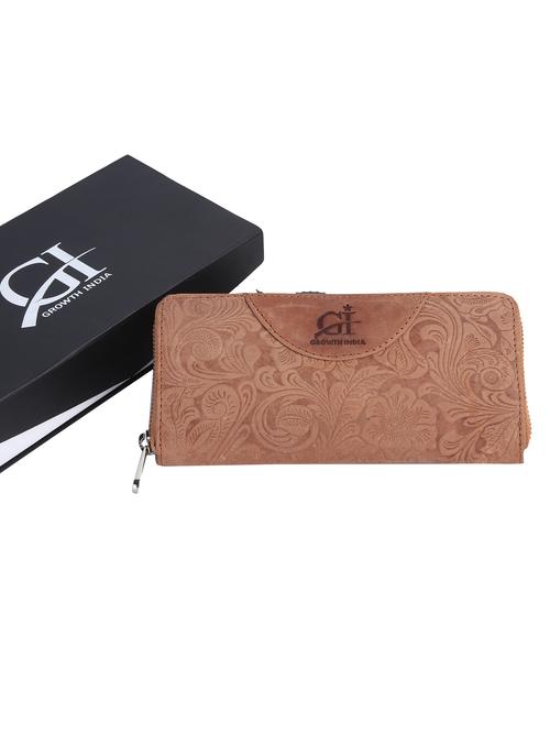 color:- tan 1/ card slots:- 8 - 17900632 - Very Small Image - 1